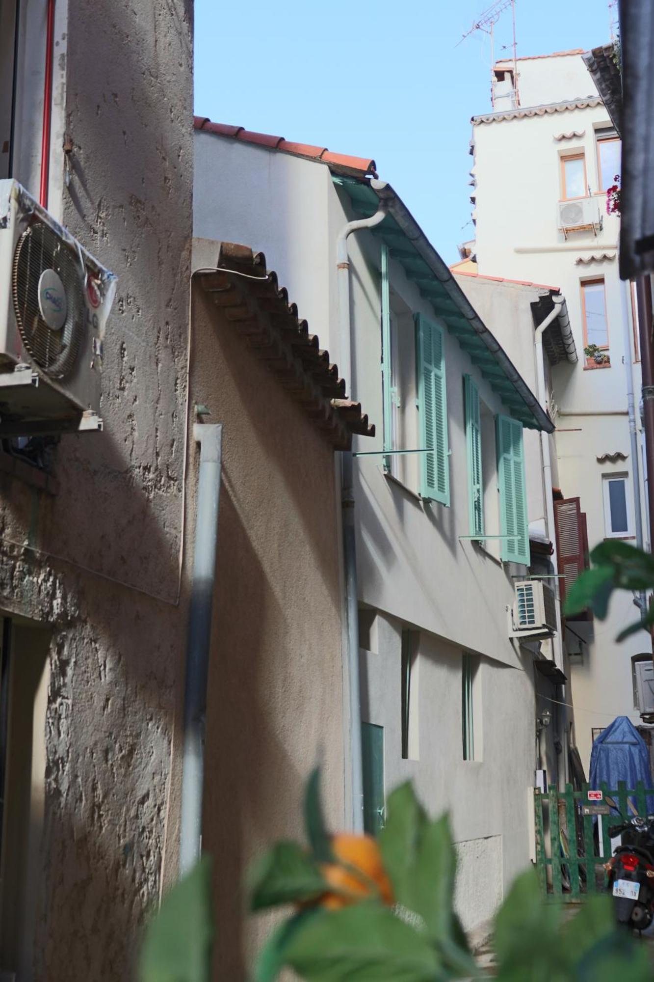 Les Palmiers Lägenhet Antibes Rum bild